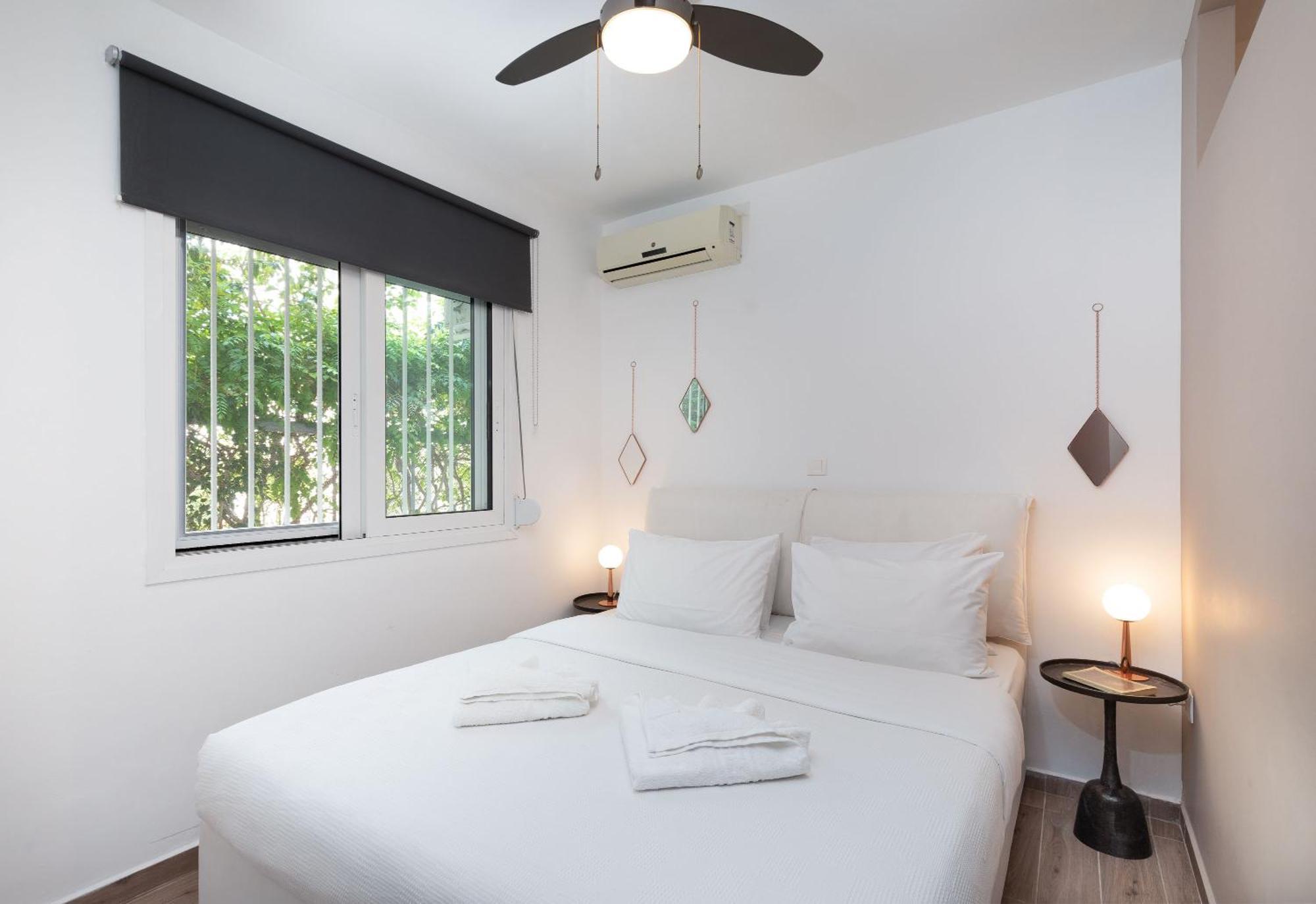 Mystique 2 Bd Aparment By Blupine Apartamento Atenas Exterior foto